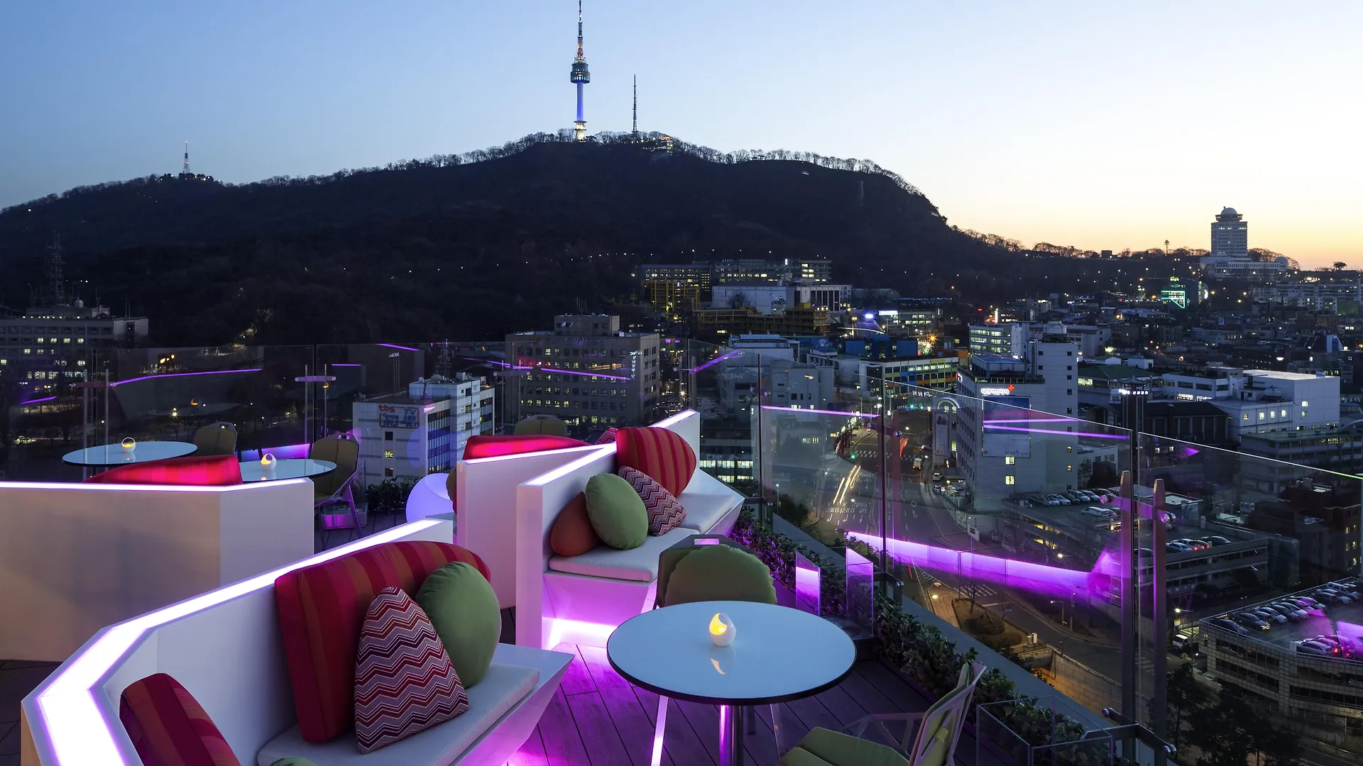 Ibis Styles Ambassador Seoul Myeong-Dong Hotel 4*,  Zuid-Korea