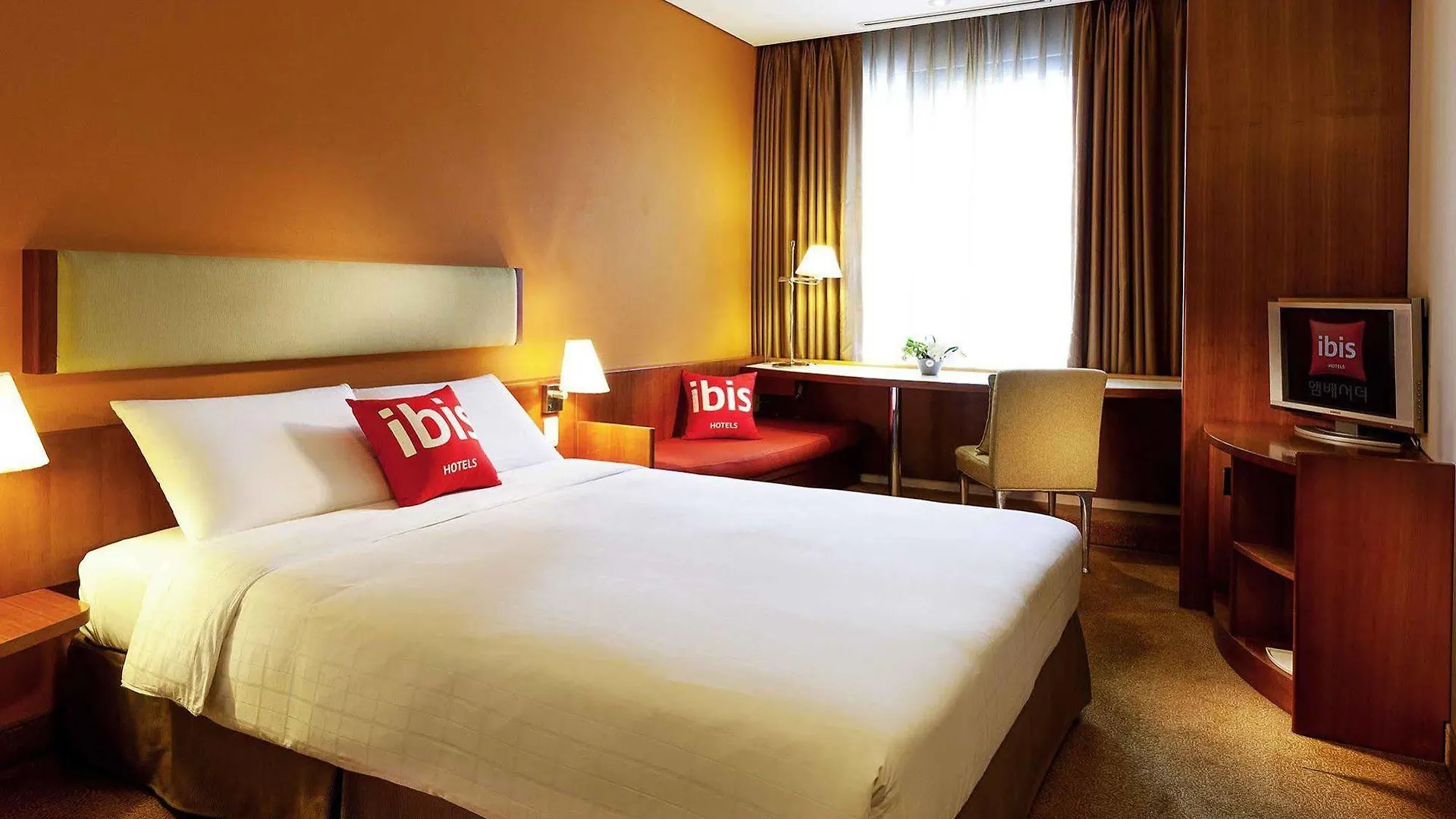 Hotel Ibis Styles Ambassador Seoul Myeong-Dong 4*,  Corea del Sud